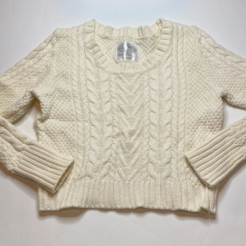NWT Justice cropped knit sweater